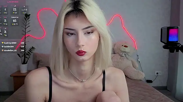 kittysocutie live