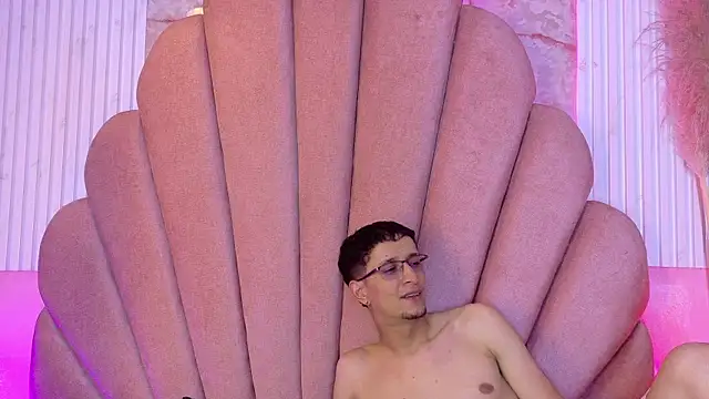 Madisson_Roos live