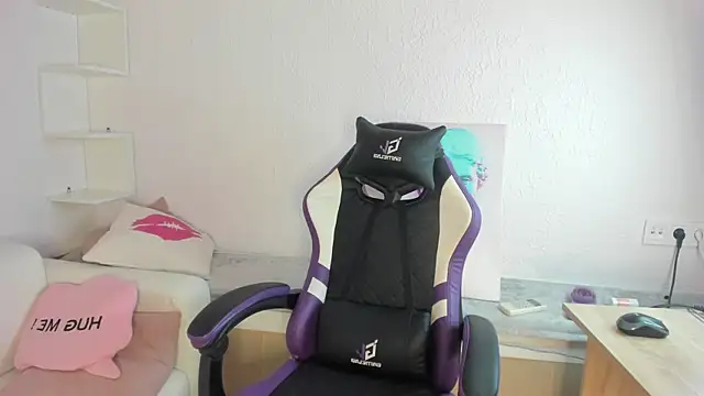 Ella_starrr__ live