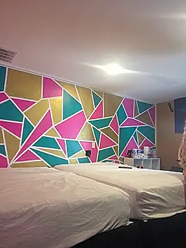 Mistress_Glow live
