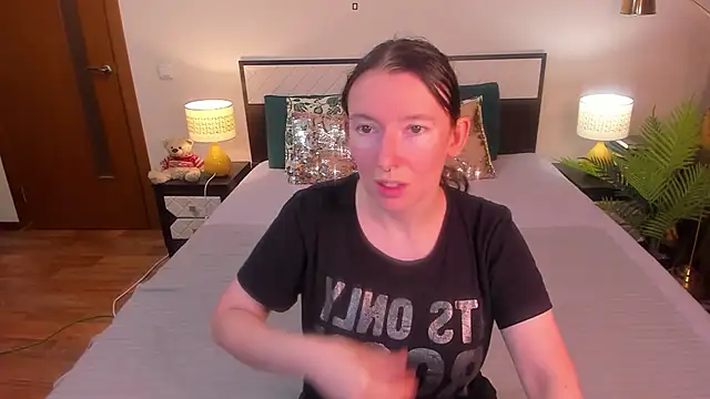 CatherineWalls live