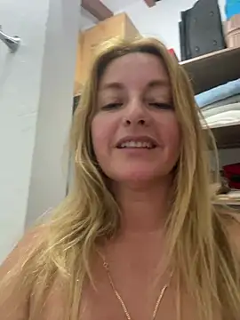 moniquerainx live
