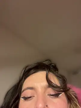 Sachi_Meow live