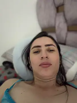 BellaTxM__ live