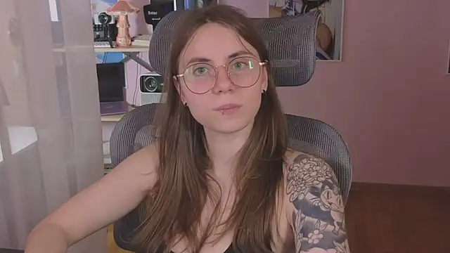 _AnnaStark_ live