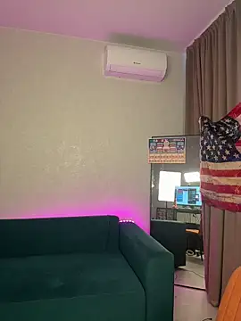 EllaCanny live