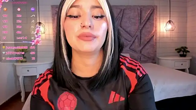 Maya_Rivers live