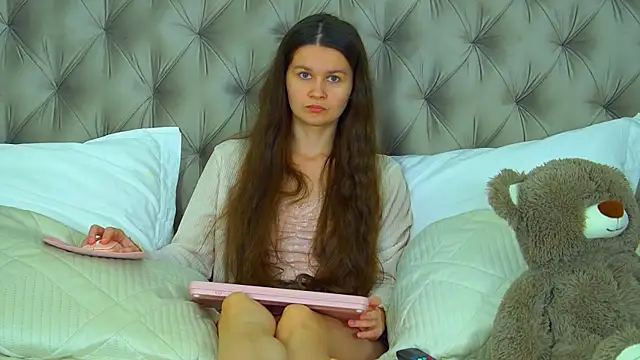 JuliettaTiffani live