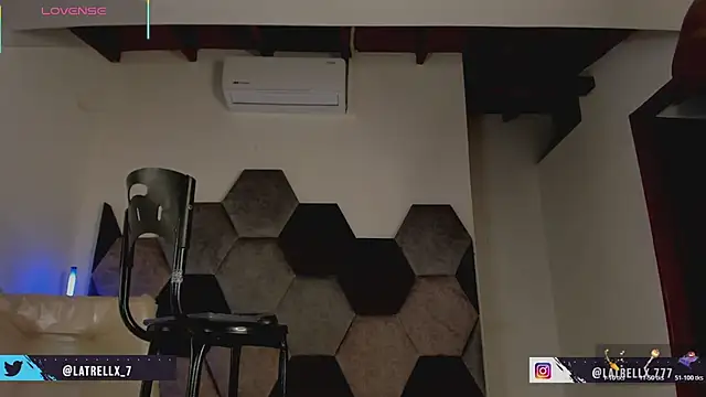 Latrellx7 live