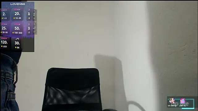 GrayHornyX live