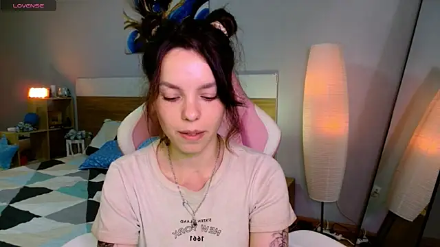 Maya_Campbell live