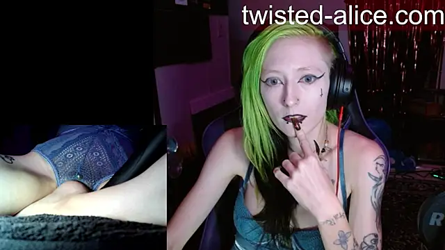 Twisted_Alice live