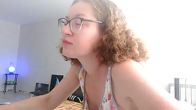Alice_newhome live