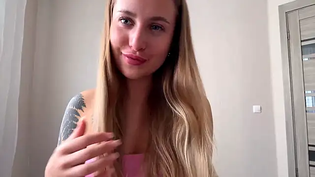 Micky_blush live