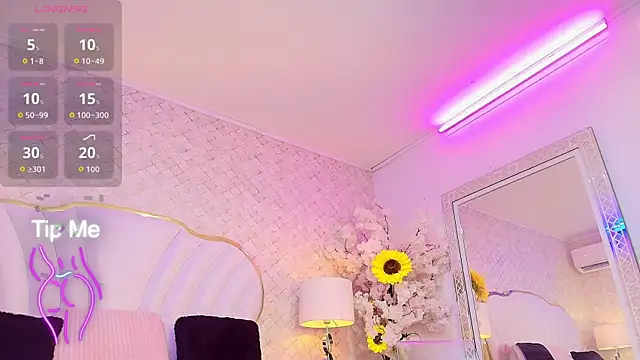 YazminJenner live