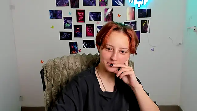 Dilara_Kiss_ live