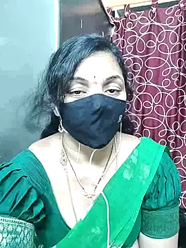 Leela_555 live