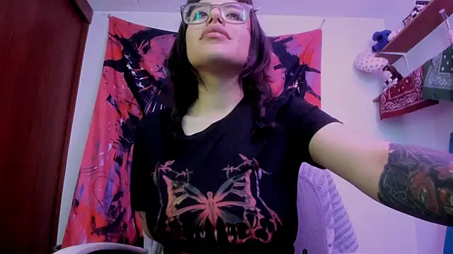 Lucyfx666 live