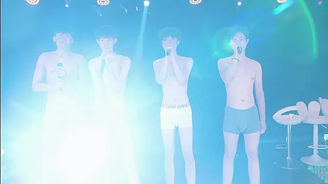 EXO-999 live