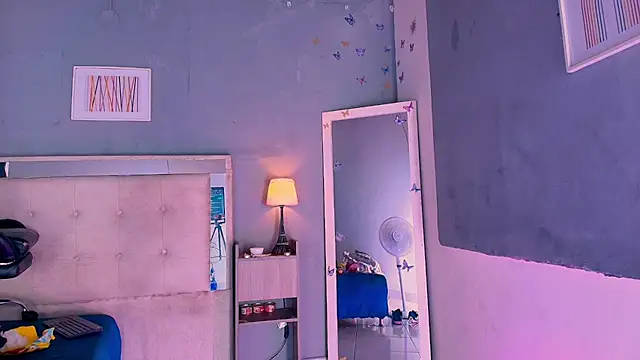 Emily_Castillo_1 live