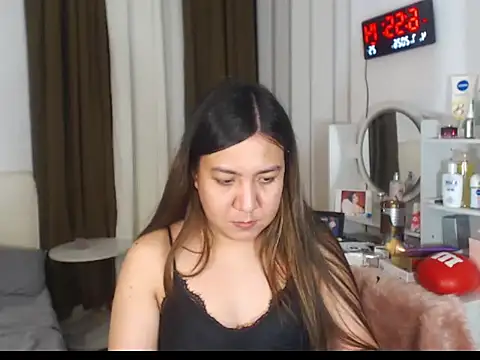 stellahugeX live