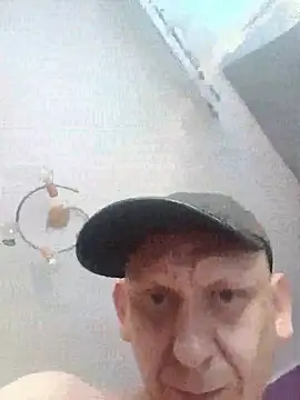 Tom4Womans live
