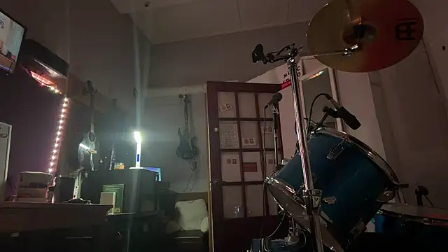 Pussyismyfavoritetaste live
