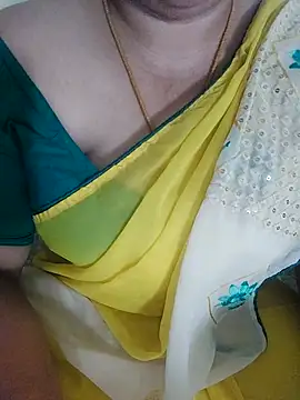 Tamillakshmi27 live