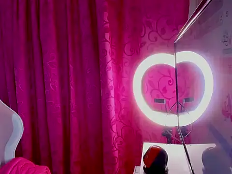 MelanieRousse live