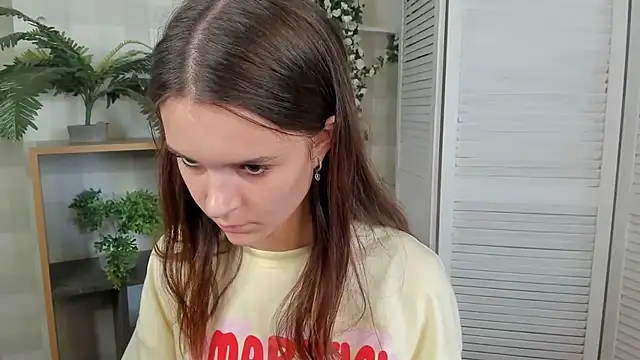 LeanoraFlint profile