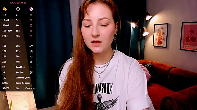 velvet_cherry_ live