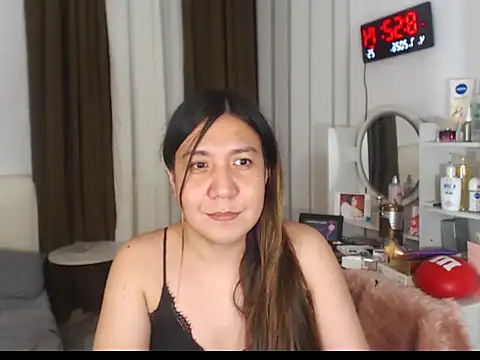 stellahugeX live