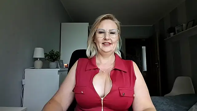 DianaLive live