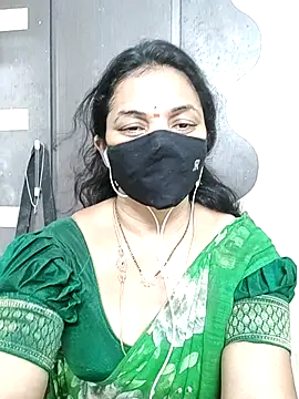 Leela_555 live