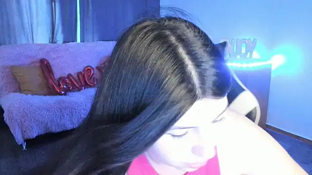 KisaModel live