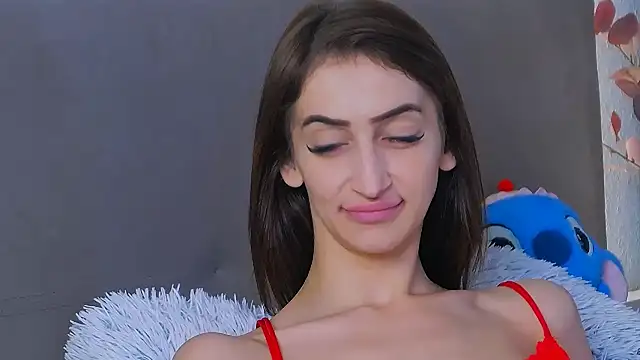 SofiaHill live
