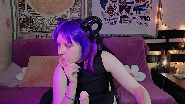 Droll_doll_ live