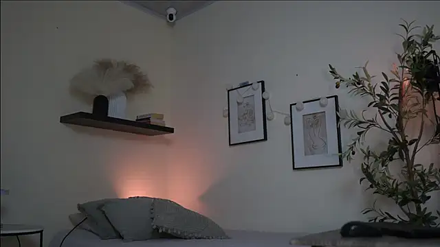 isabella-garcia- live