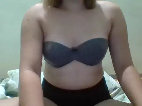 Hot_moanna live