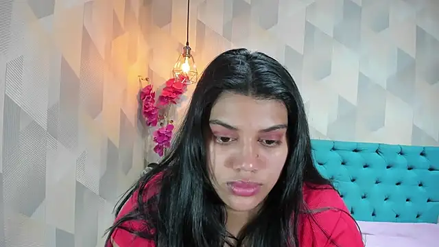 LindaBreeS live