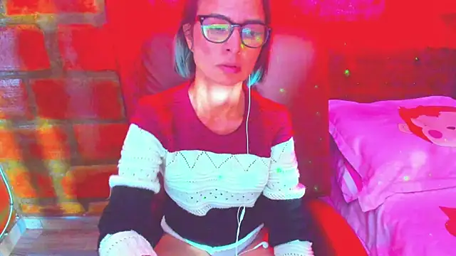 BrianaGarner live