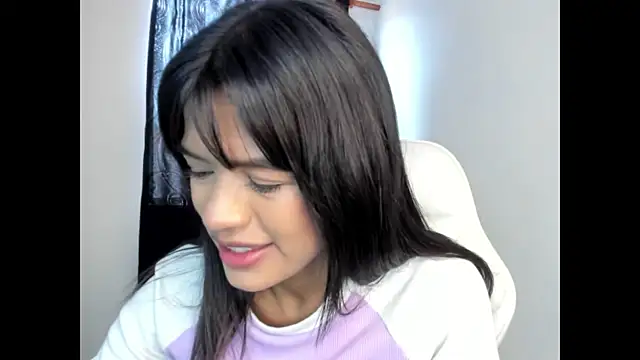 meganthompsonn22 live