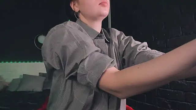 Maykinkya live