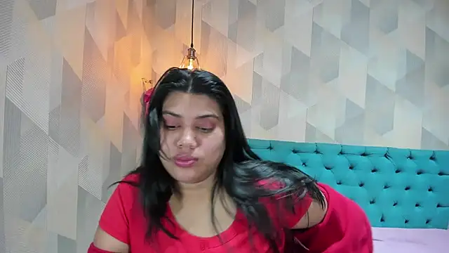LindaBreeS live