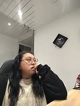 Hannah_Percy live