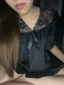 Victoria_Bella live