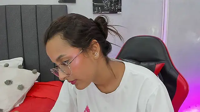 kendra_london live