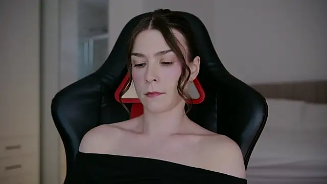WowHelloAlice live
