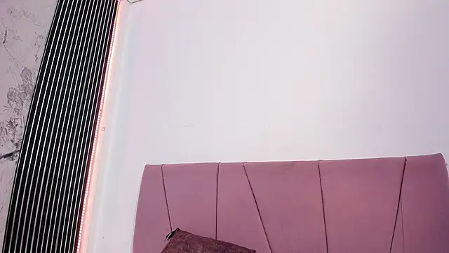Mia_Duarte1 live
