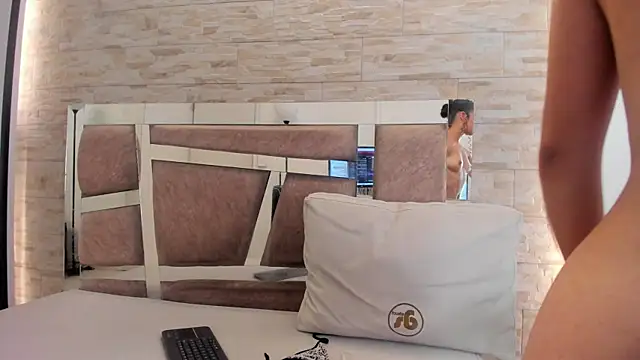 cristine_colins live